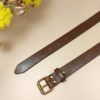 ceinture artisanale fine en cuir marron foncé avec boucle rouleau