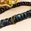 Ceinture large maillons noirs en cuir