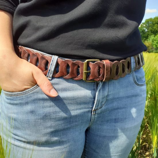 Ceinture large maillons marron en cuir