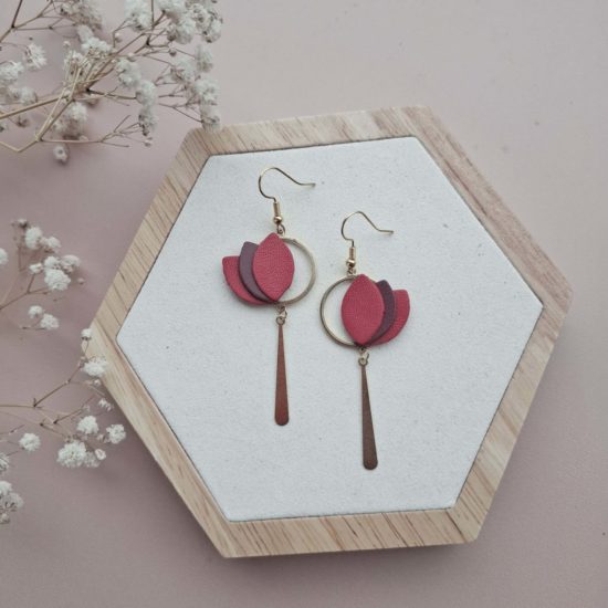 boucles d'oreilles rouge en cuir