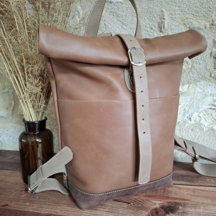 sac à dos cuir marron attache rapide