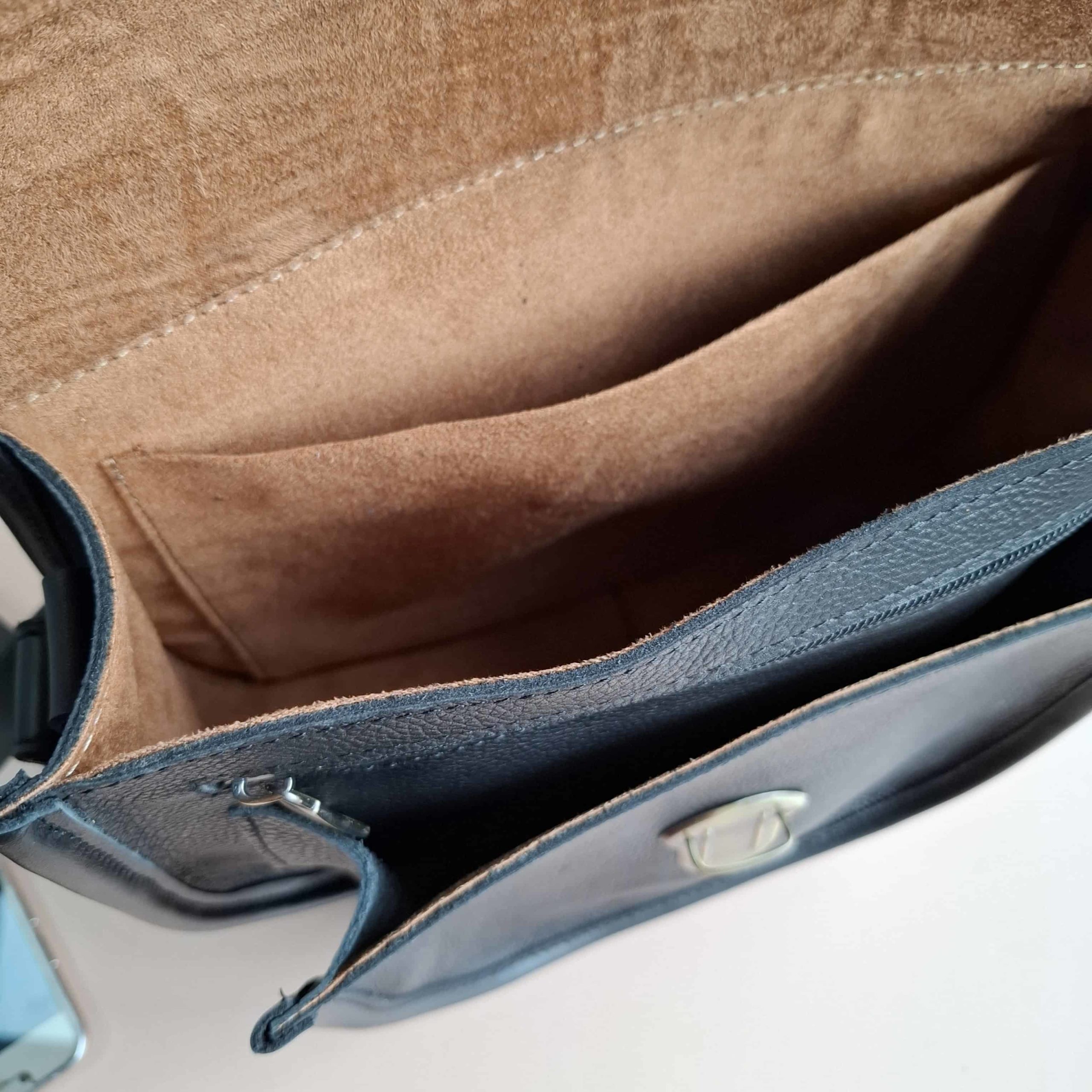 Sac femme en cuir noir