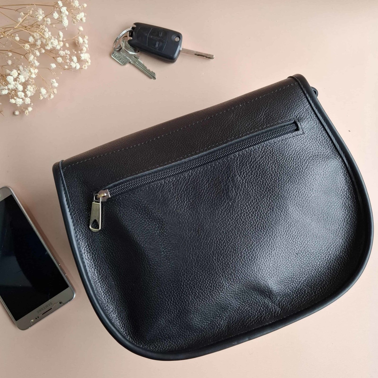 Sac femme en cuir noir