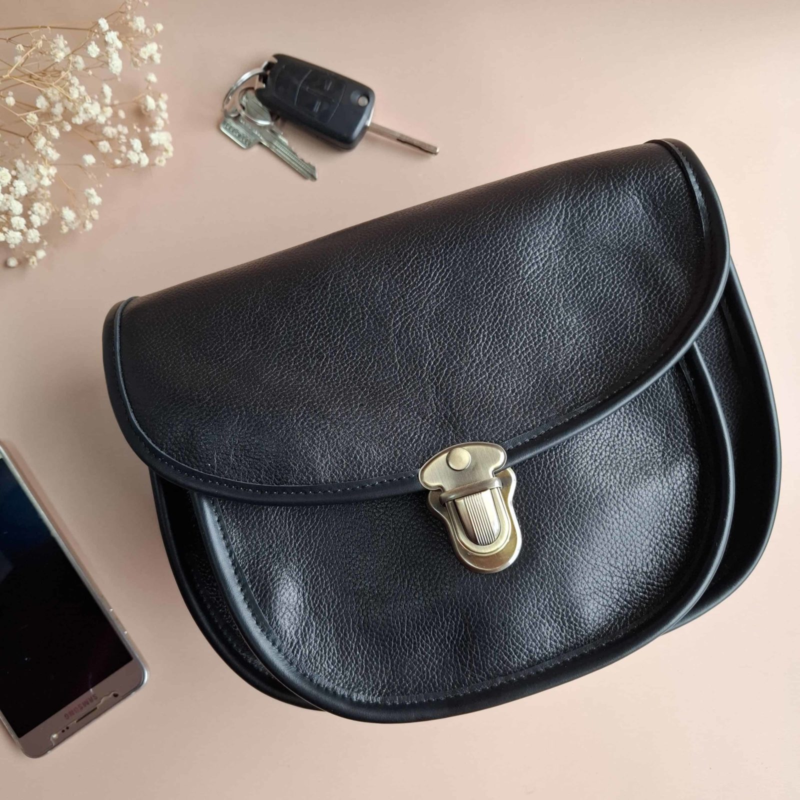 Sac femme en cuir noir