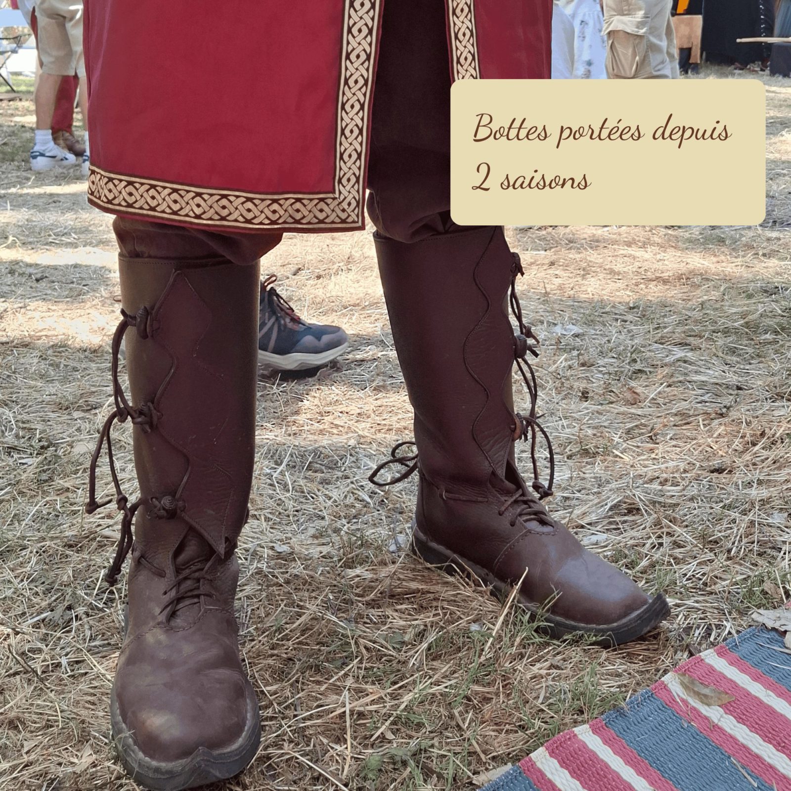 Bottes médiévales en cuir
