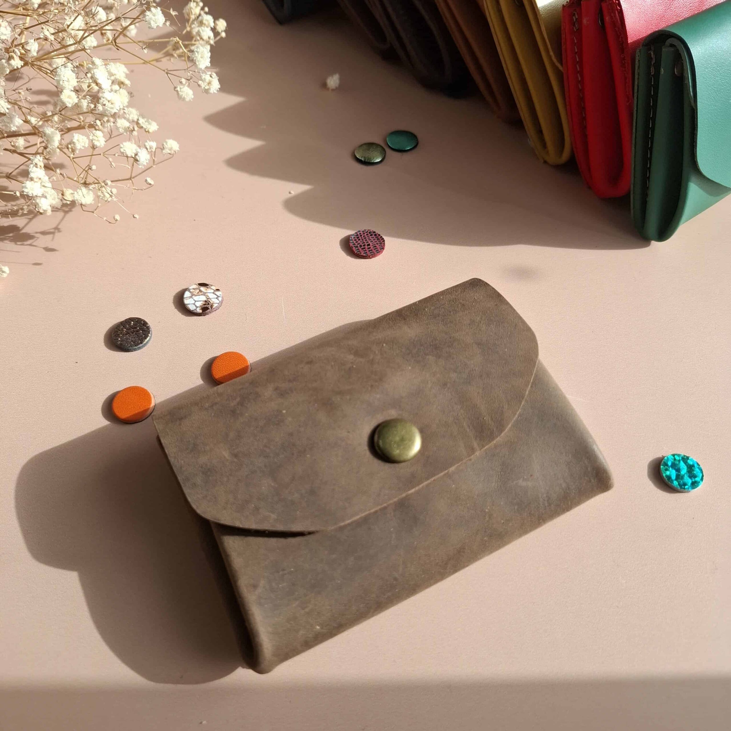 porte-monnaie cuir accordeon le malin marron vintage