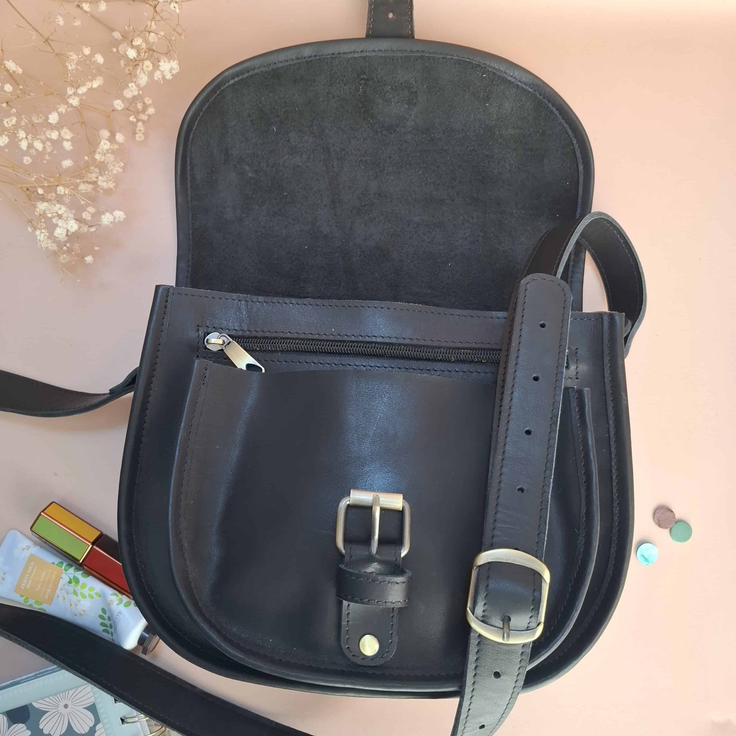 sac besace noir en cuir