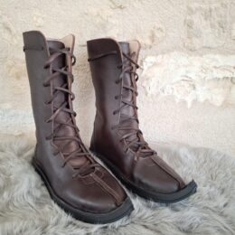 Bottes viking cuir homme Bohort – laçage frontal, vue de face